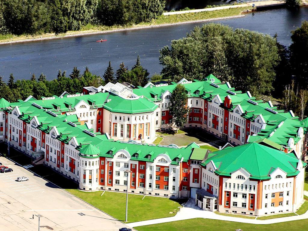 Hotel Park Krestovskiy Αγία Πετρούπολη Εξωτερικό φωτογραφία
