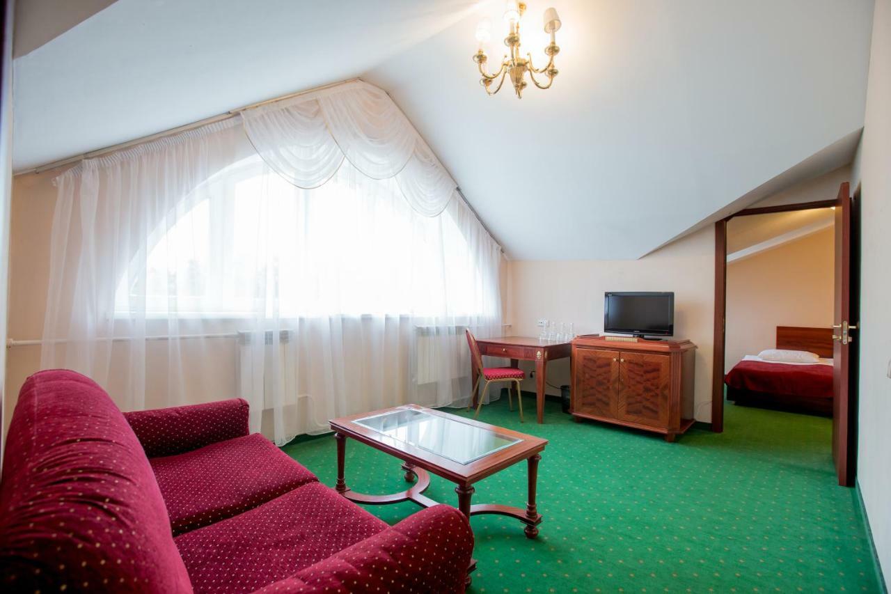 Hotel Park Krestovskiy Αγία Πετρούπολη Δωμάτιο φωτογραφία
